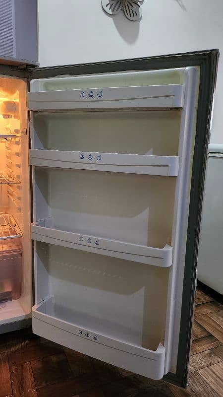 Haier Refrigerator (370 Lit) 5