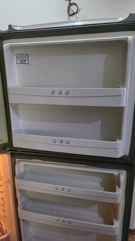 Haier Refrigerator (370 Lit) 7