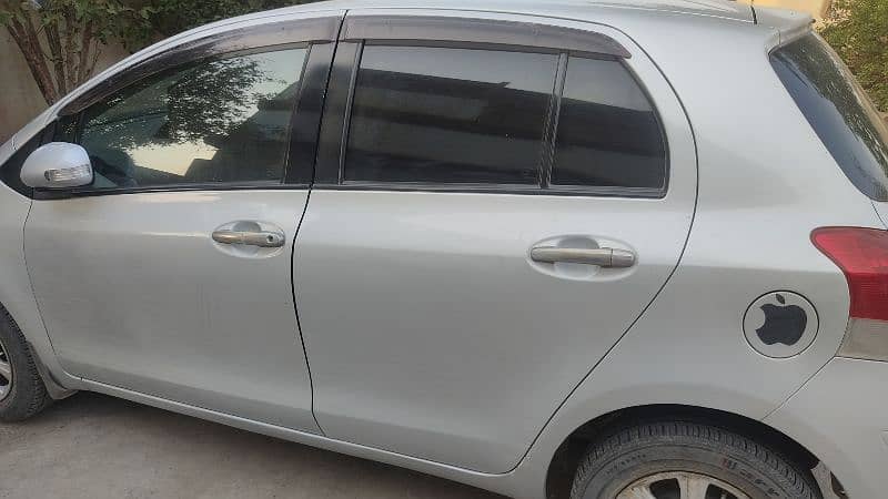 Toyota Vitz 2007 5