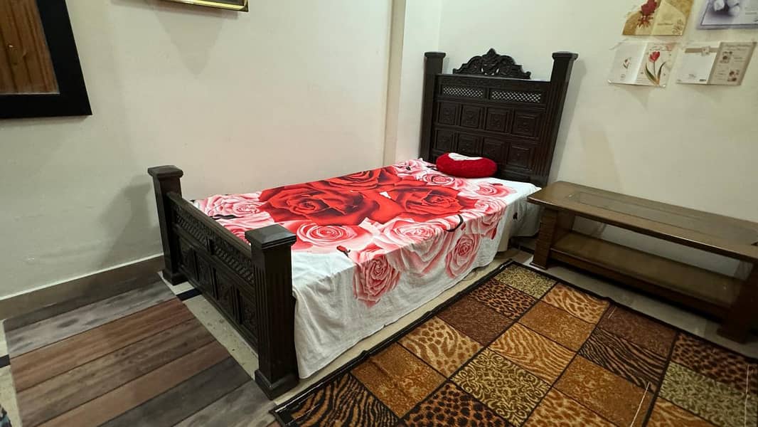 One Single Bed in Chinioti Style For Sale 1