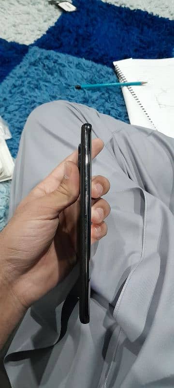 One plus 11r dual sim pta approved 256gb 16+12 ram 2