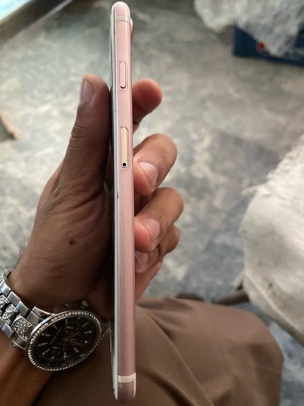 I Phone 7 plus PTA approved 2