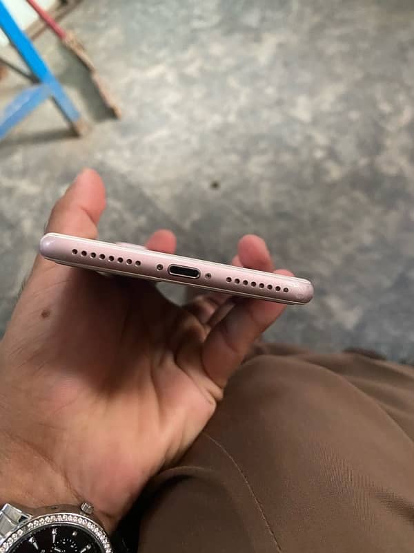 I Phone 7 plus PTA approved 4