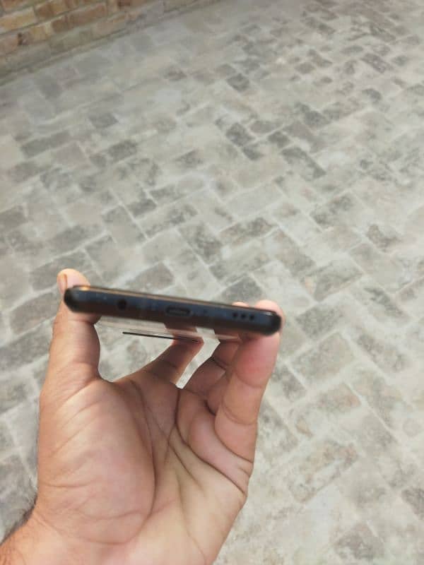 lg v60 thinq 5g seal 4