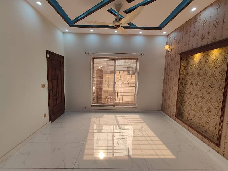 5 Marla House For Rent in Bahria Town Lahore. 9