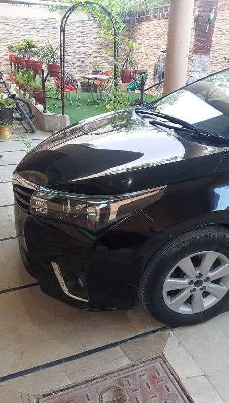 Toyota Altis Grande 2015 mint condition 1