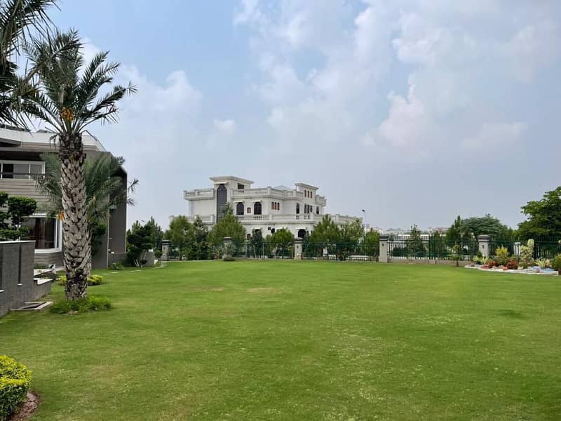 Gulberg greens Islamabad 0