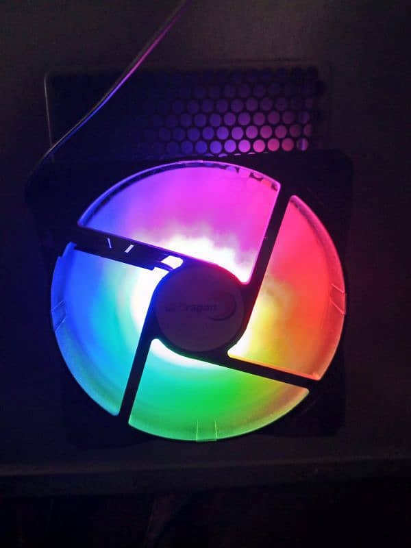 Glow Air RGB Fan 2