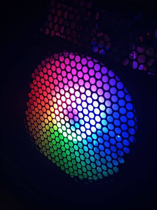 Glow Air RGB Fan 3