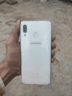 Samsung a30