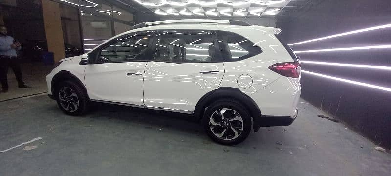 Honda BR-V 2024 13