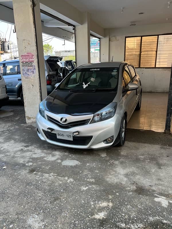 Toyota Vitz 2012 5