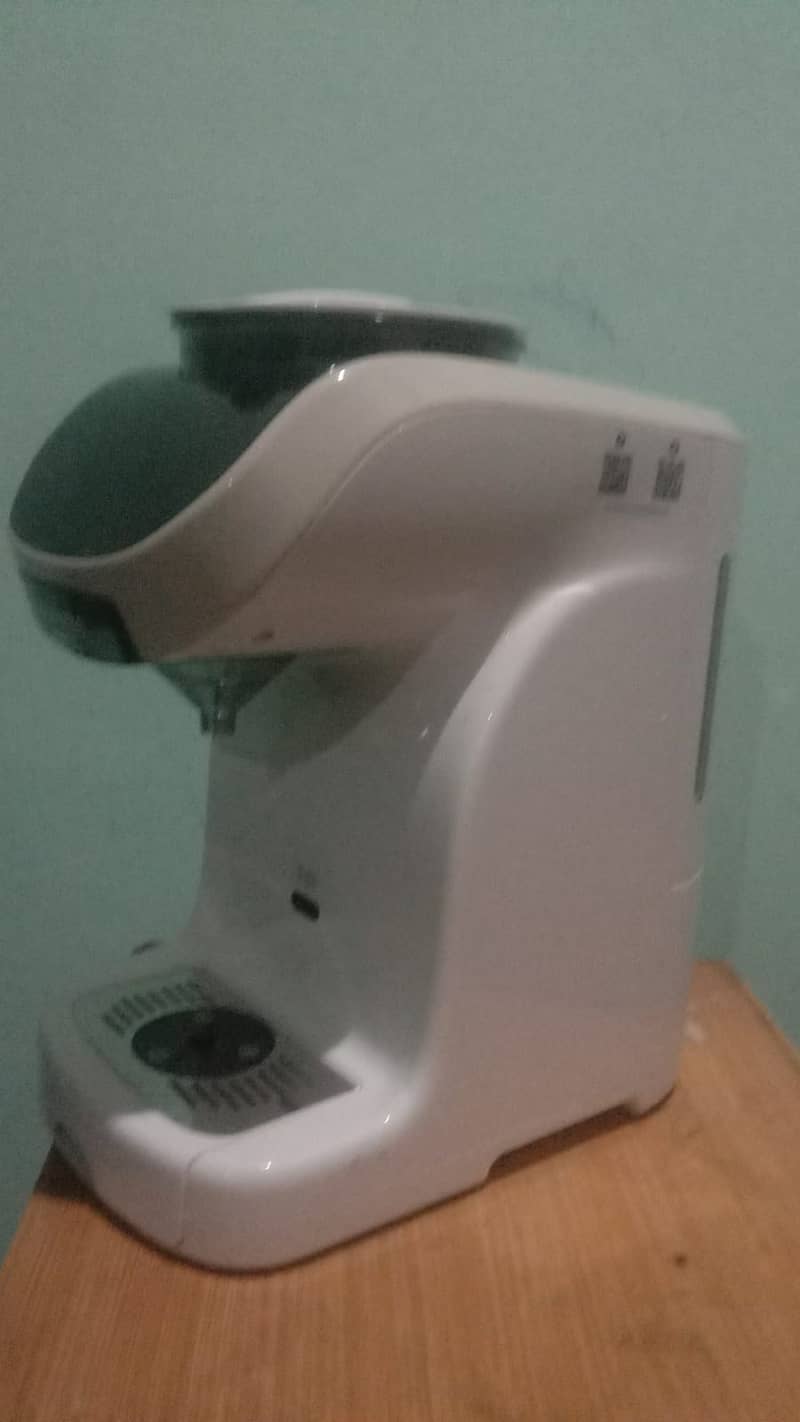 Baby Formula machine/ Multifunction Intelligent Milk maker for sale. 2