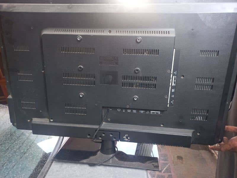 led TV 40inch panel Damaged 3