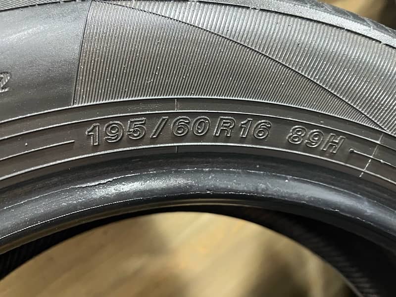 195-60-16 Yokohama Es32 made in japan 4 tyres used 6