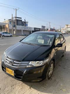 Honda City IVTEC 2014 in best condition