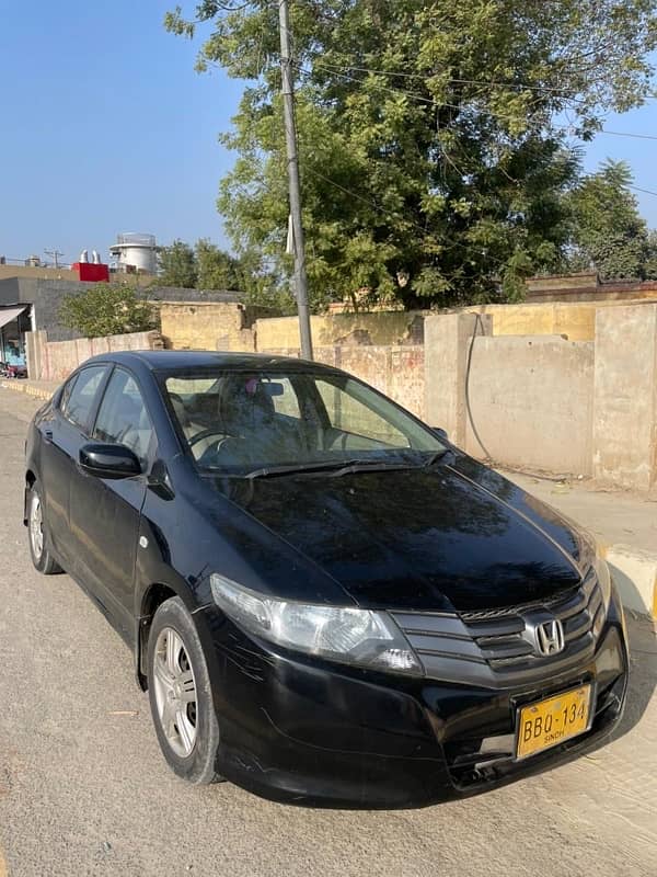 Honda City IVTEC 2014 in best condition 4