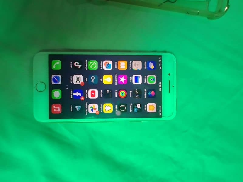 I phone 8plus non pta mint condition 2