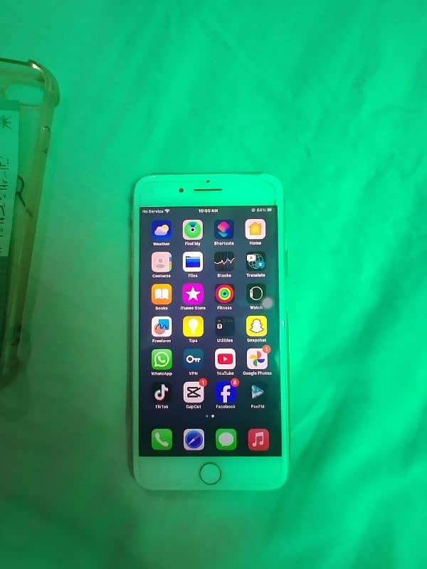 I phone 8plus non pta mint condition 3