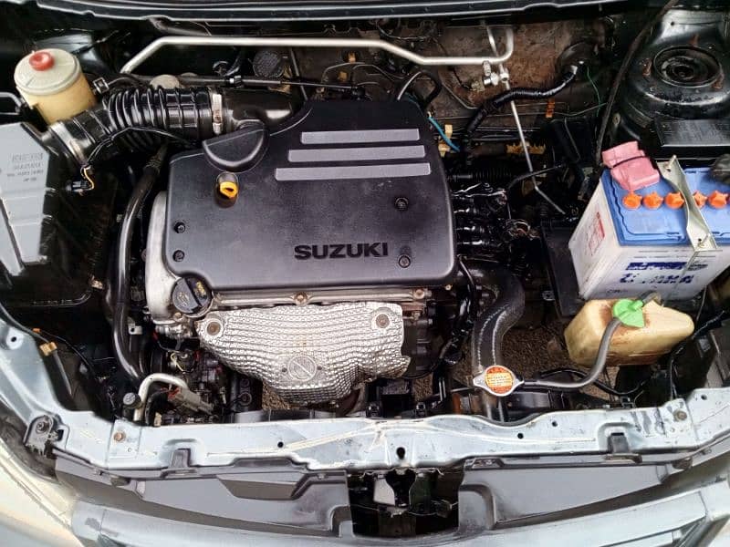 Suzuki Liana 2007 ONE OWNER OWN ENGINE 6