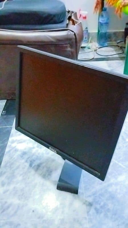 DELL LCD for sale | urgent sale 2