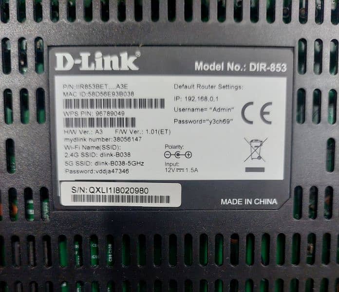 D-Link DIR-853 AC1300 MU-MIMO Wi-Fi Gigabit Router (With Box) 3