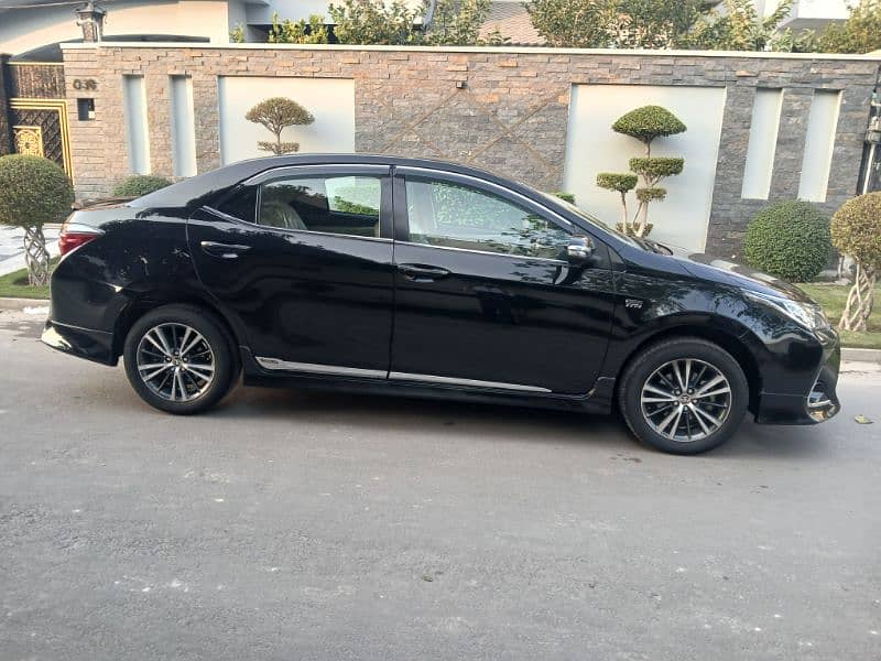 Toyota Corolla Altis 2021 3