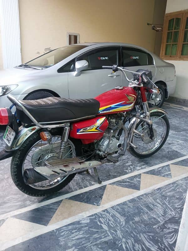 Honda CG 125 for sale totally genuine 3