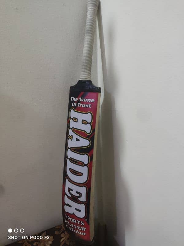 Srilankan Coconut Bat Original Lasantha Wood 1