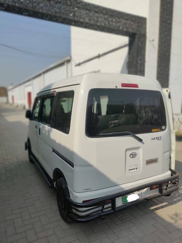 Daihatsu Hijet 2010 4