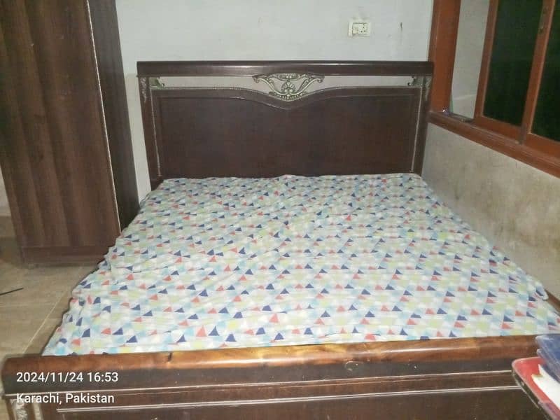 double bed 0