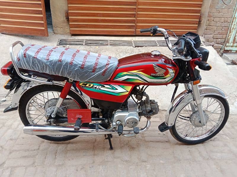 HONDA CD 70 MODEL 2023 FOR SALE 0301.1952338 0316.2486186 2