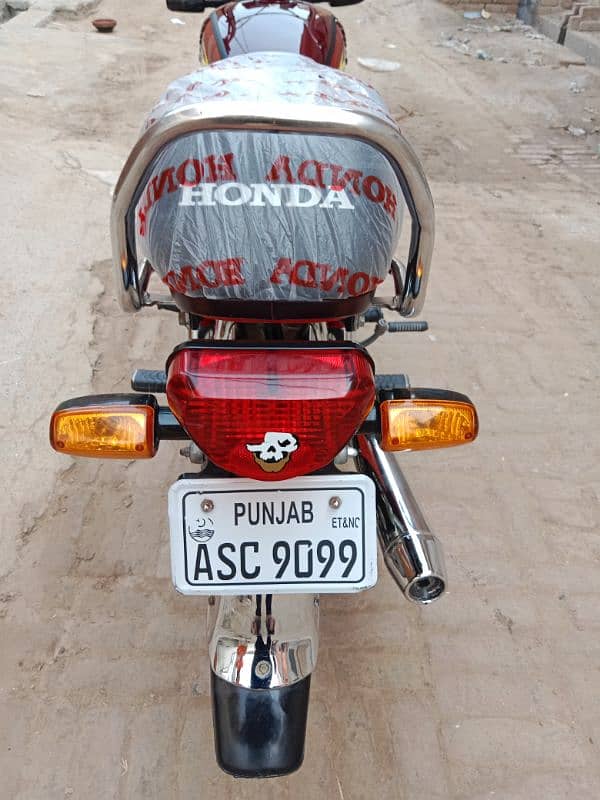 HONDA CD 70 MODEL 2023 FOR SALE 0301.1952338 0316.2486186 4