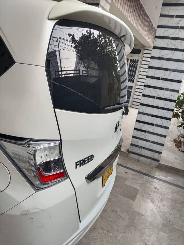 Honda Freed 2018 4