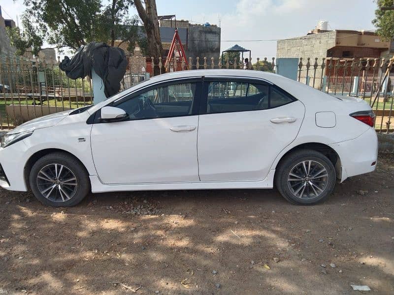 Toyota Corolla Altis 2020 3