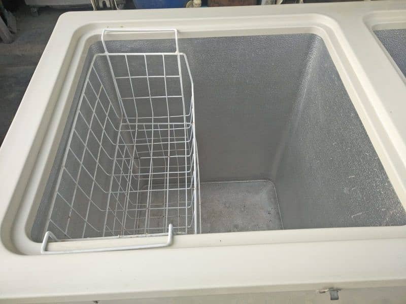 Dawlance Double Door Deep Freezer 6