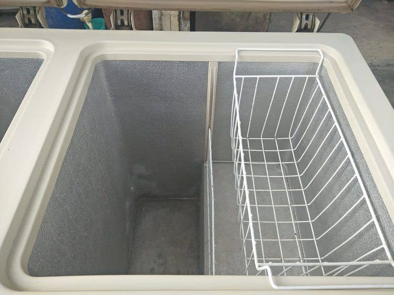 Dawlance Double Door Deep Freezer 7