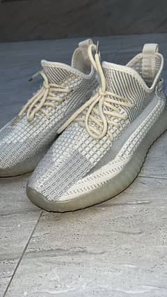 ADIDAS boost yeezy 350 v2 (SIZE_42)