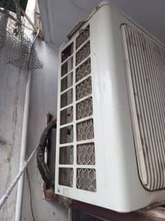 Gree split ac good condition