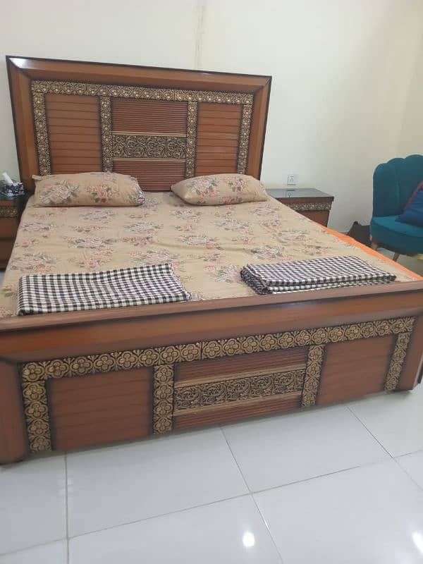 Bed set and sofa set 0