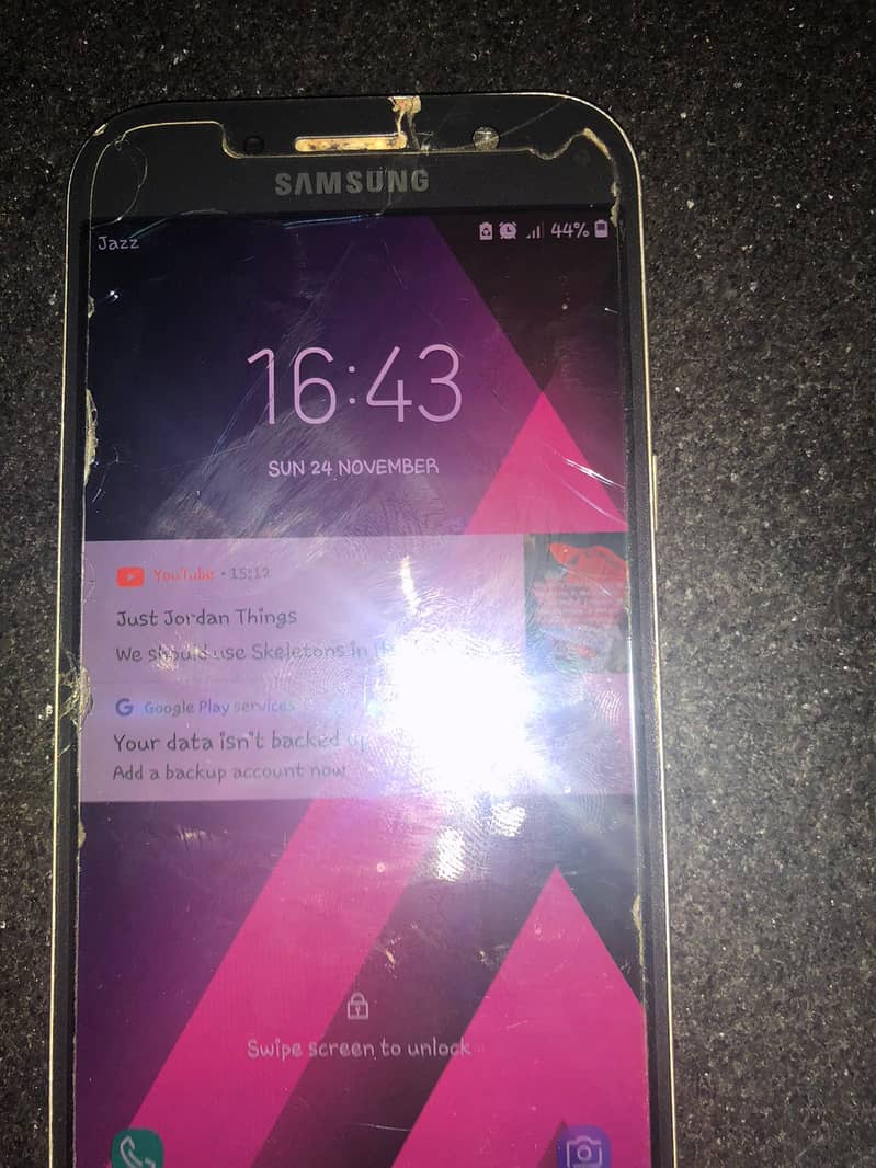 samsung galaxy a5ram 3 gb rom 32 gb price is negotiable read descripti 0