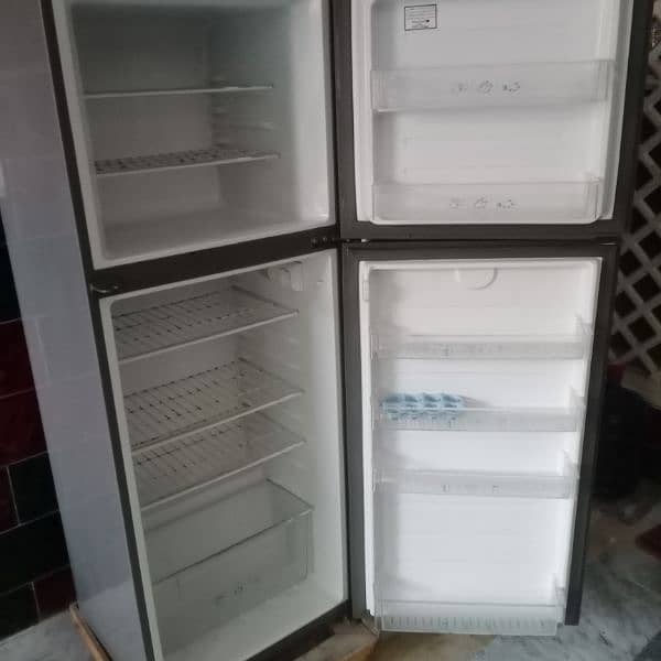 Haier HFR-336 13 CUBIC FIT DOUBLE DOOR FRIDGE AVAILABLE FOR SALE 2