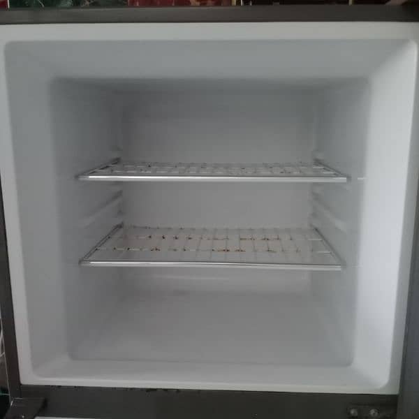 Haier HFR-336 13 CUBIC FIT DOUBLE DOOR FRIDGE AVAILABLE FOR SALE 15