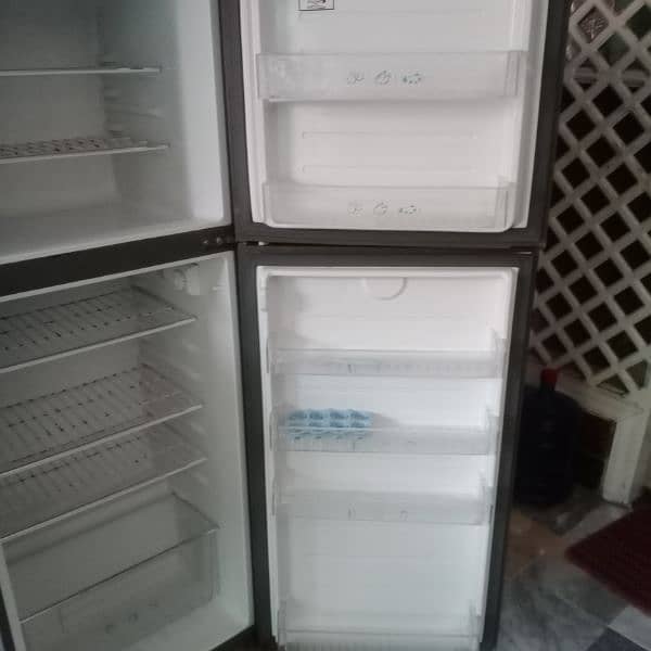 Haier HFR-336 13 CUBIC FIT DOUBLE DOOR FRIDGE AVAILABLE FOR SALE 19