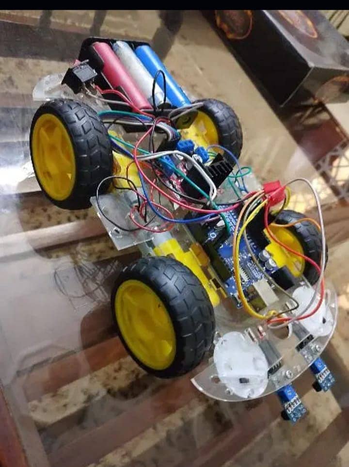 Line follower car robot and Arduino service provider 2