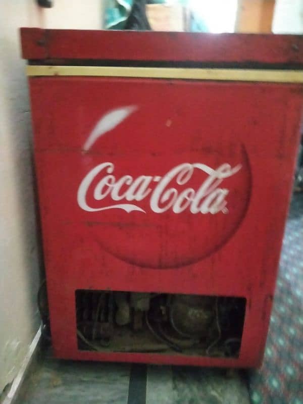 Coca Cola freezer 1