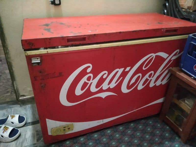 Coca Cola freezer 2