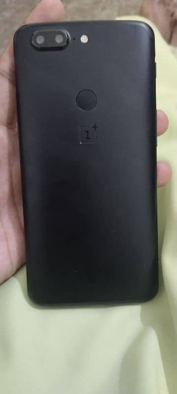 OnePlus 5t 6/64 dual approved 1