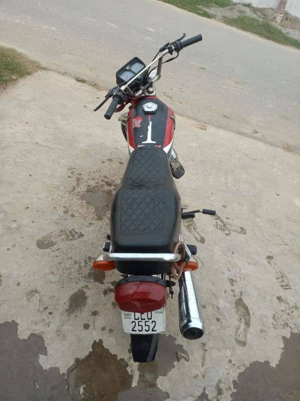 Honda 125 Red color for sale 3