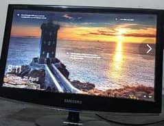 Samsung 19 inch LCD with Lush Condiction